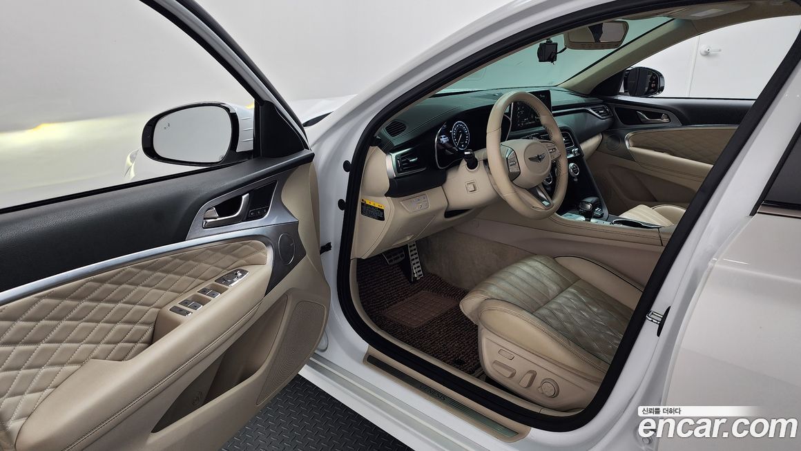 Genesis G70 2020