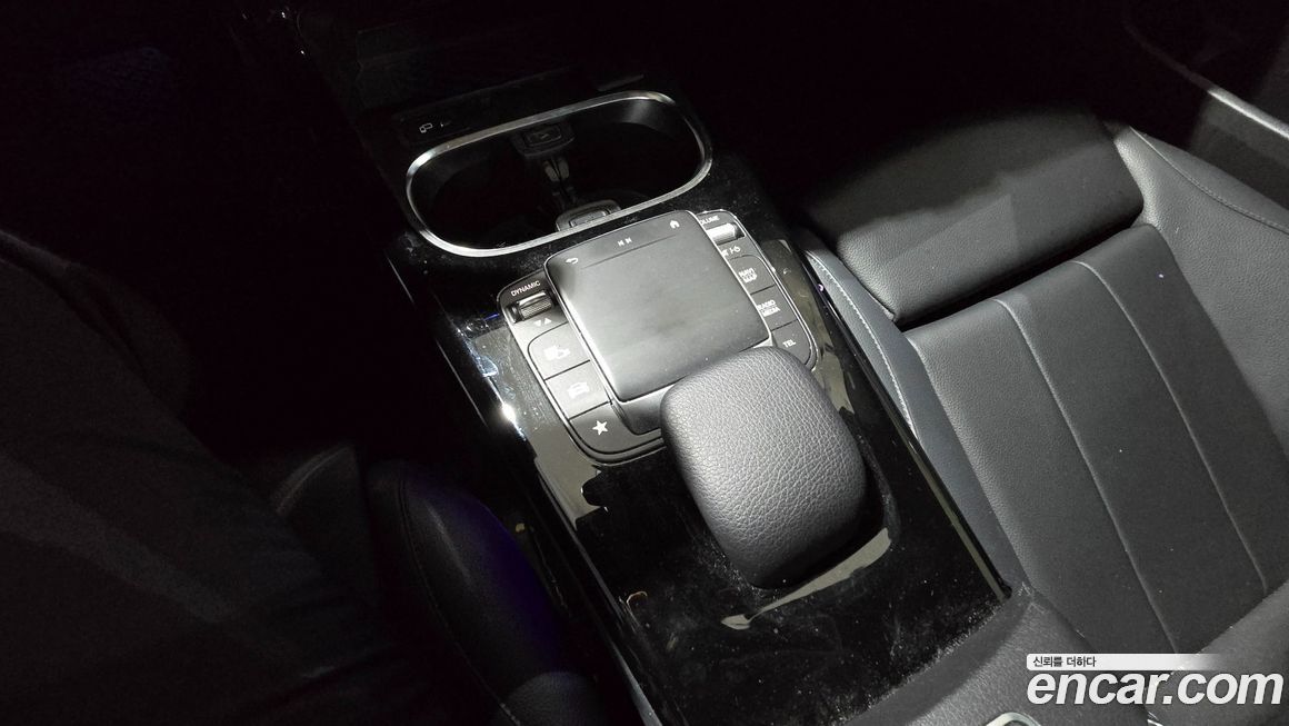 Mercedes-Benz A-Class 2021