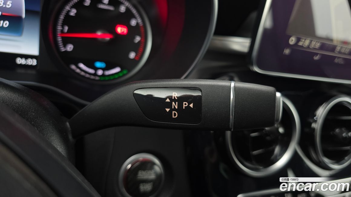 Mercedes-Benz GLC-Class 2019