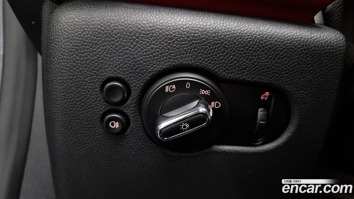 Mini Cooper Convertible 2019