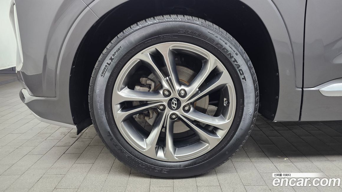 Hyundai Santafe 2020