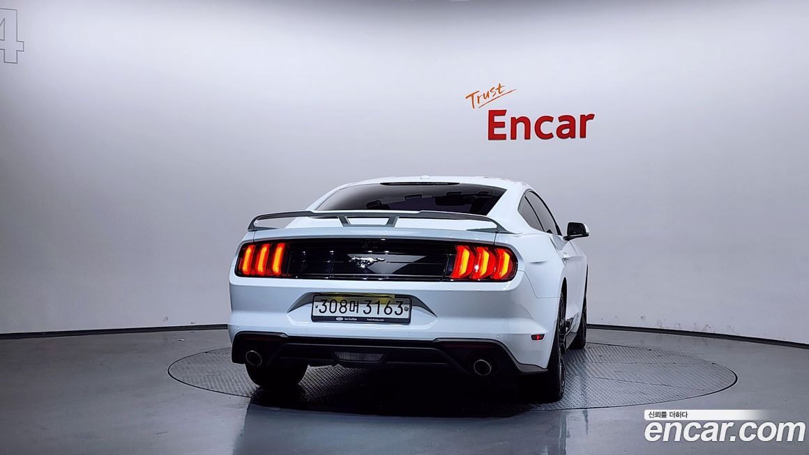 Ford Mustang 2019