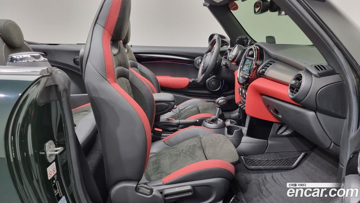 Mini Cooper Convertible 2019