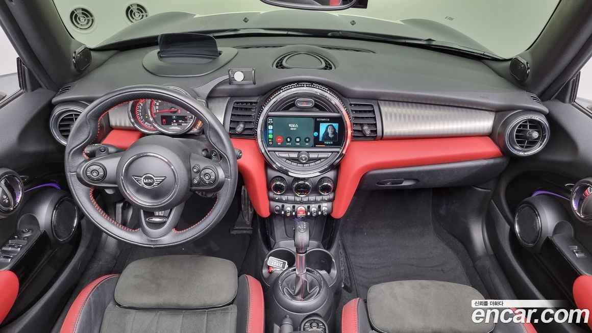 Mini Cooper Convertible 2019