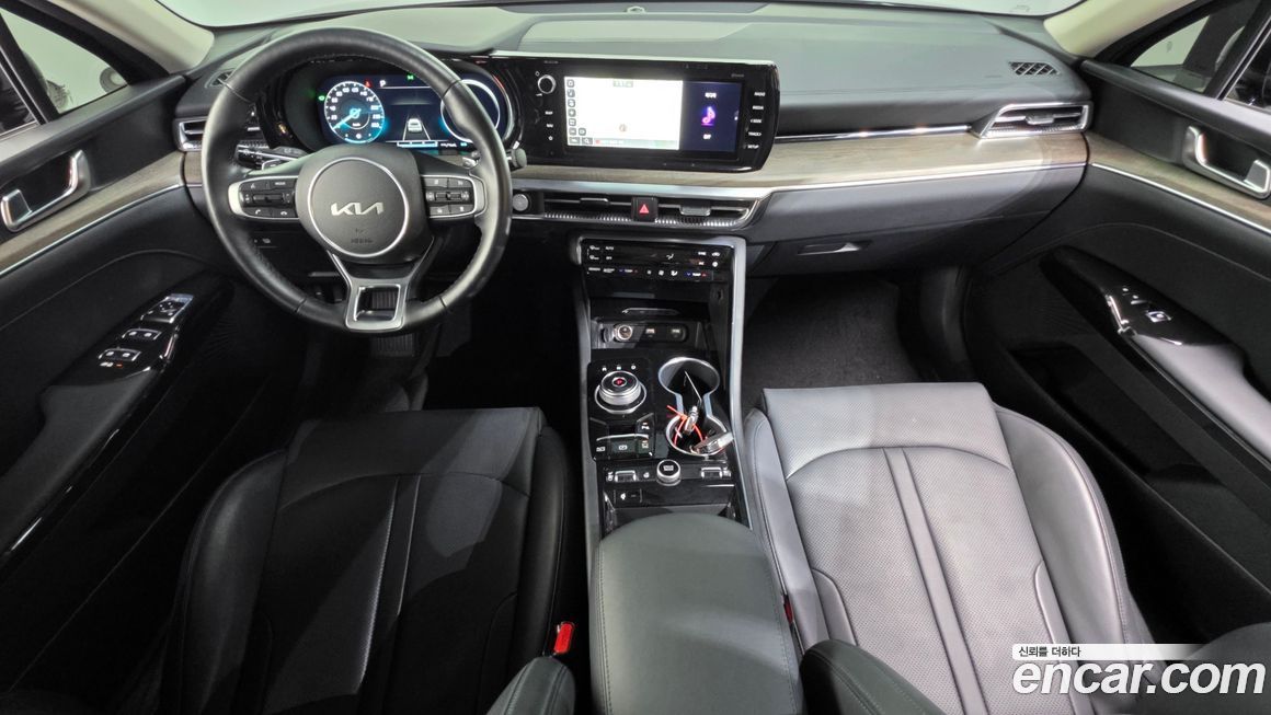 Kia K5 2023