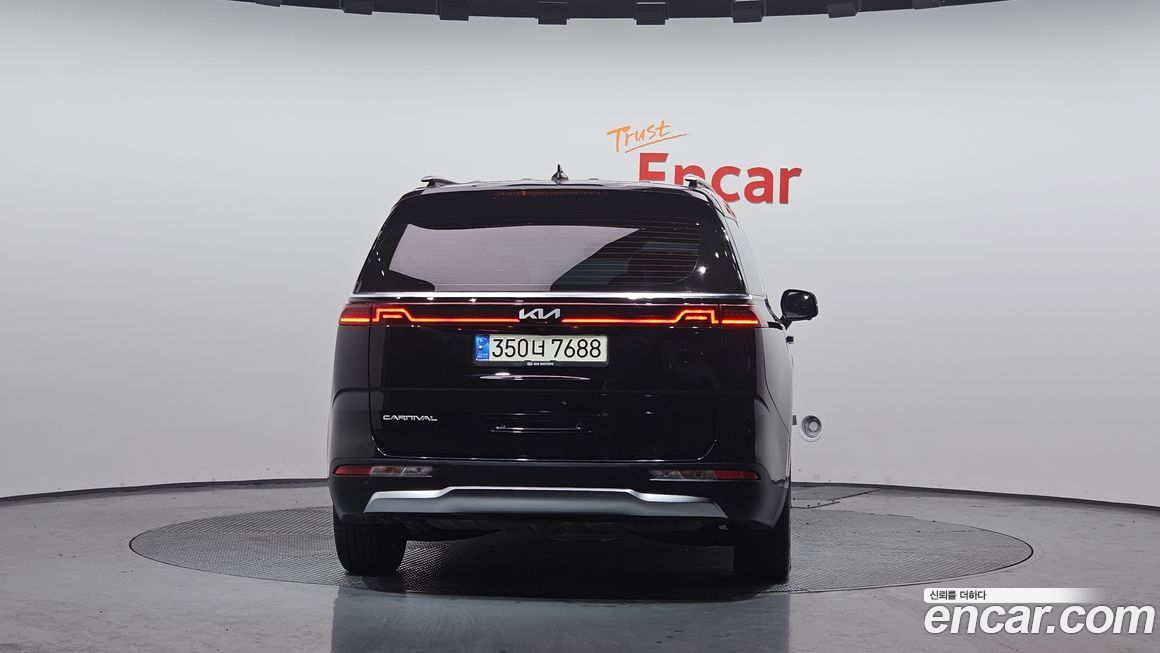 Kia Canival 2021