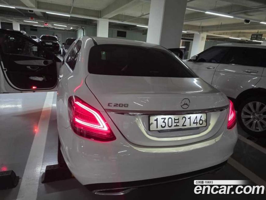 Mercedes-Benz C-Class 2020