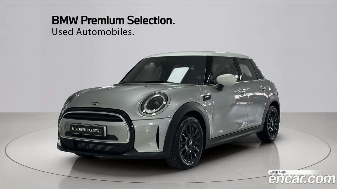 Mini Cooper 2024