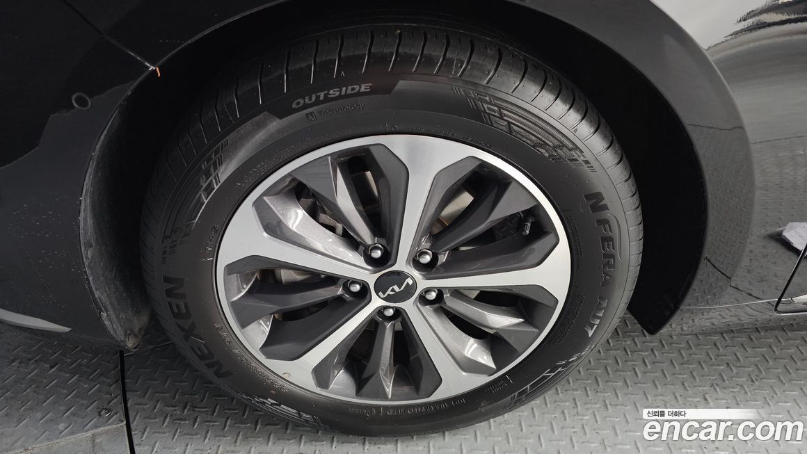 Kia K8 2022