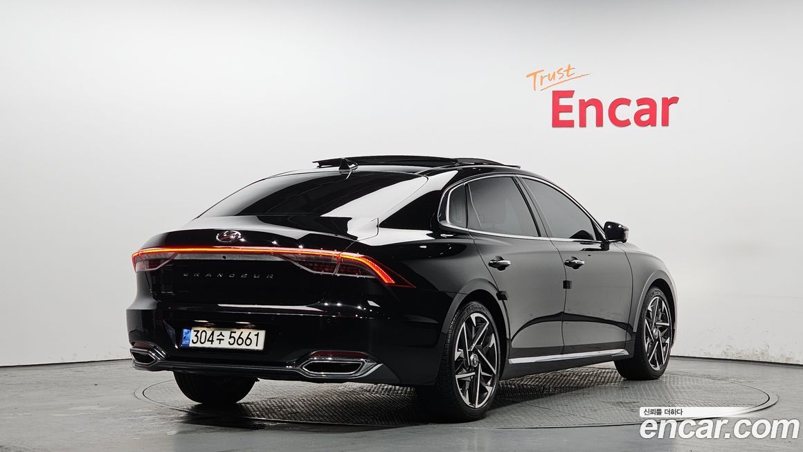 Hyundai Grandeur 2021