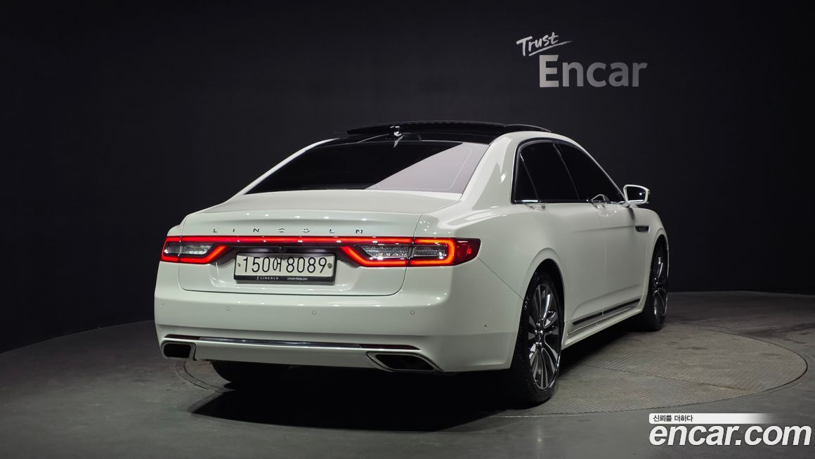 Lincoln Continental 2020