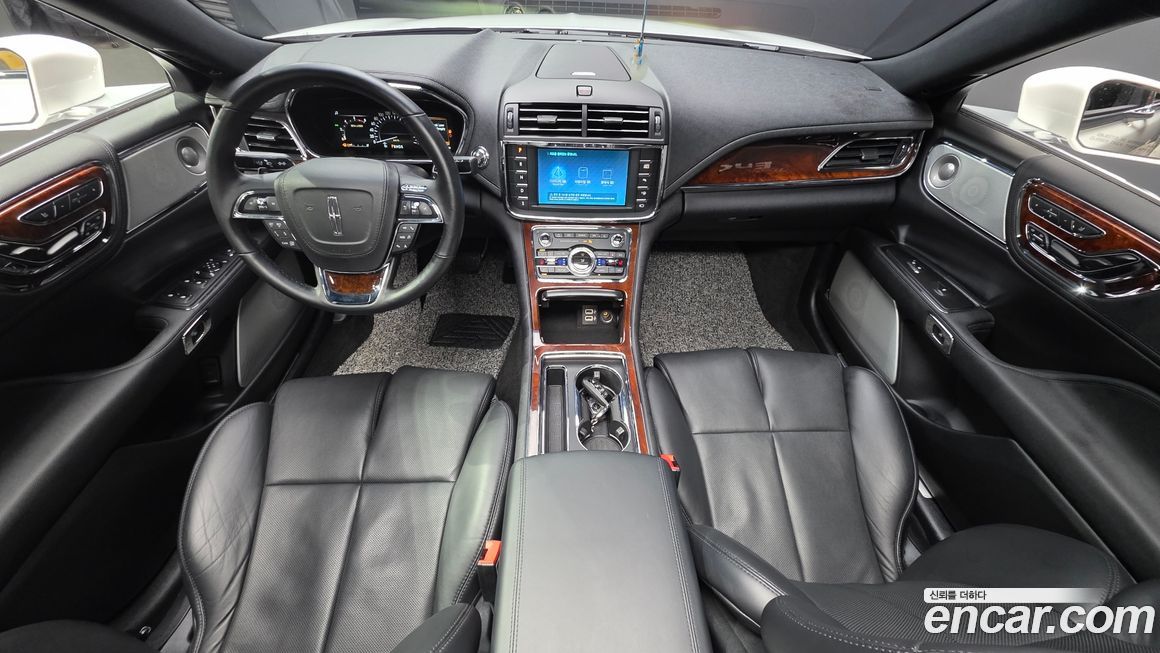 Lincoln Continental 2020