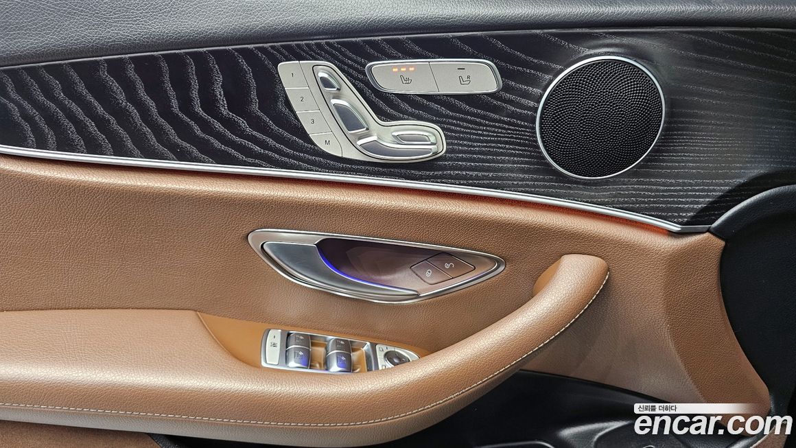 Mercedes-Benz E-Class 2020