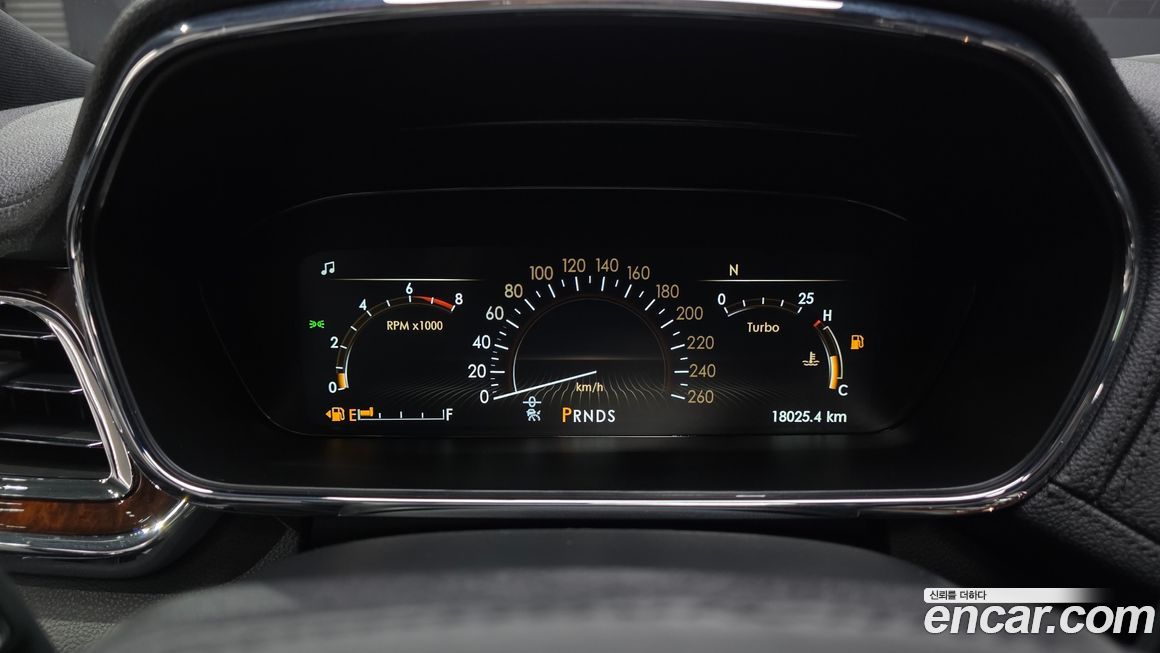 Lincoln Continental 2020