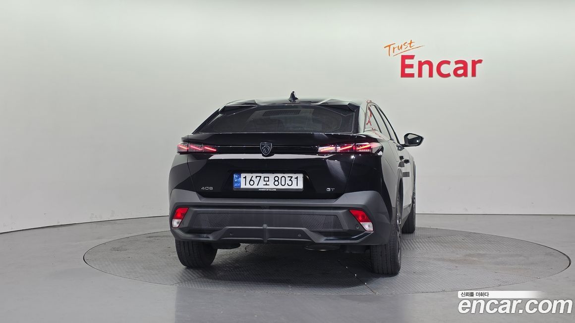 Peugeot 408 2023