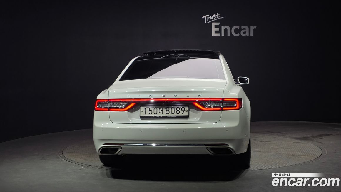 Lincoln Continental 2020