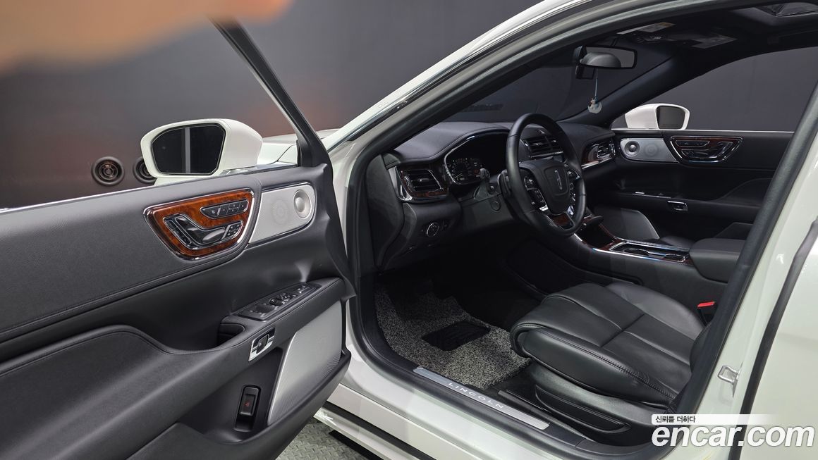 Lincoln Continental 2020