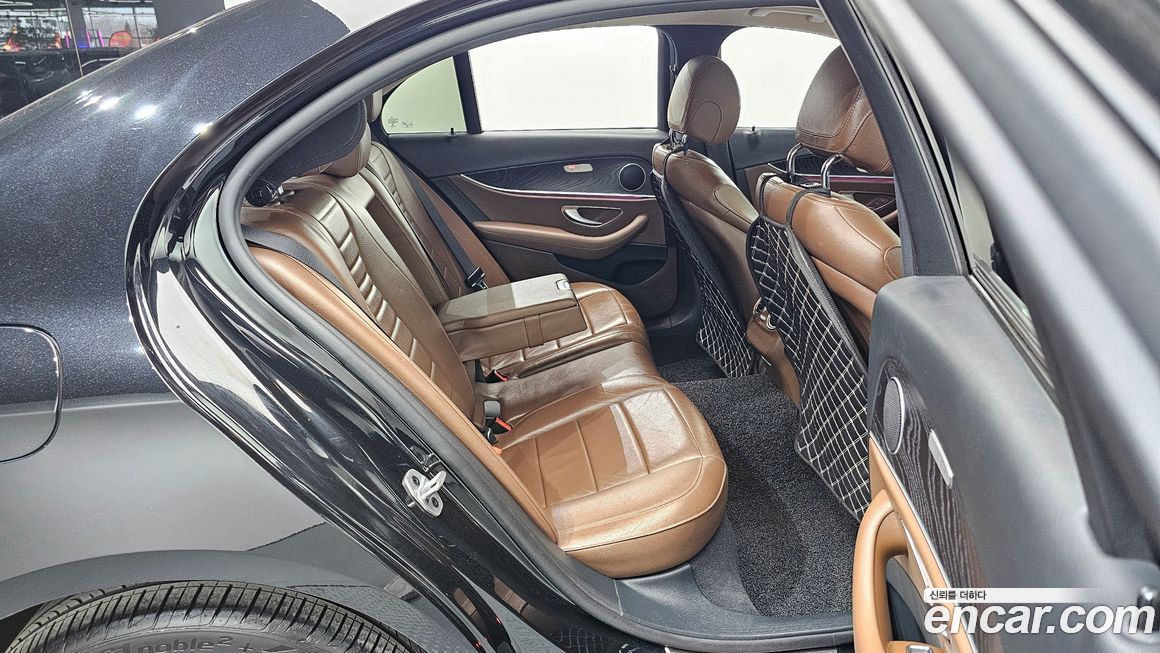 Mercedes-Benz E-Class 2020