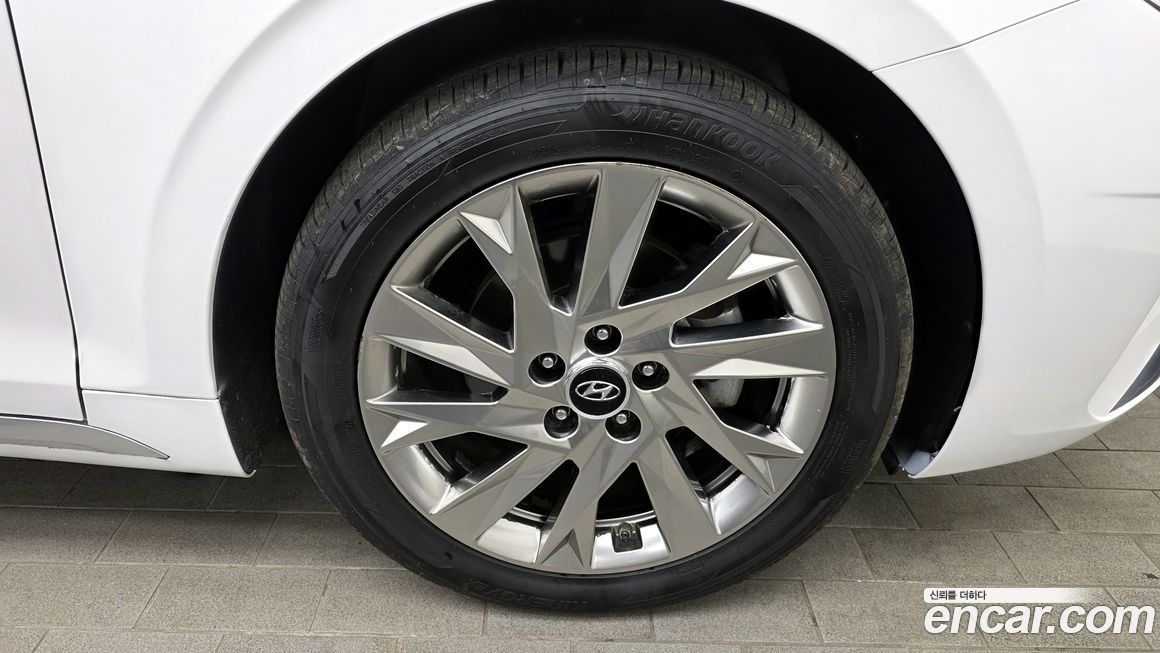 Hyundai Grandeur 2021