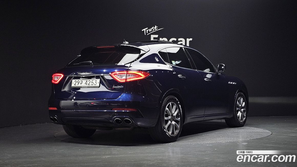 Maserati Levante 2017