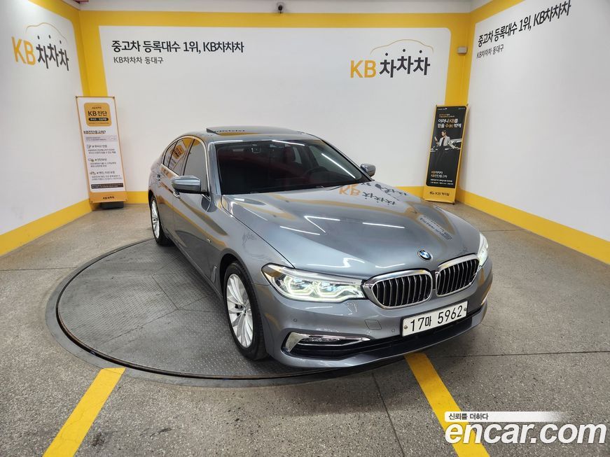BMW 5-Series 2018