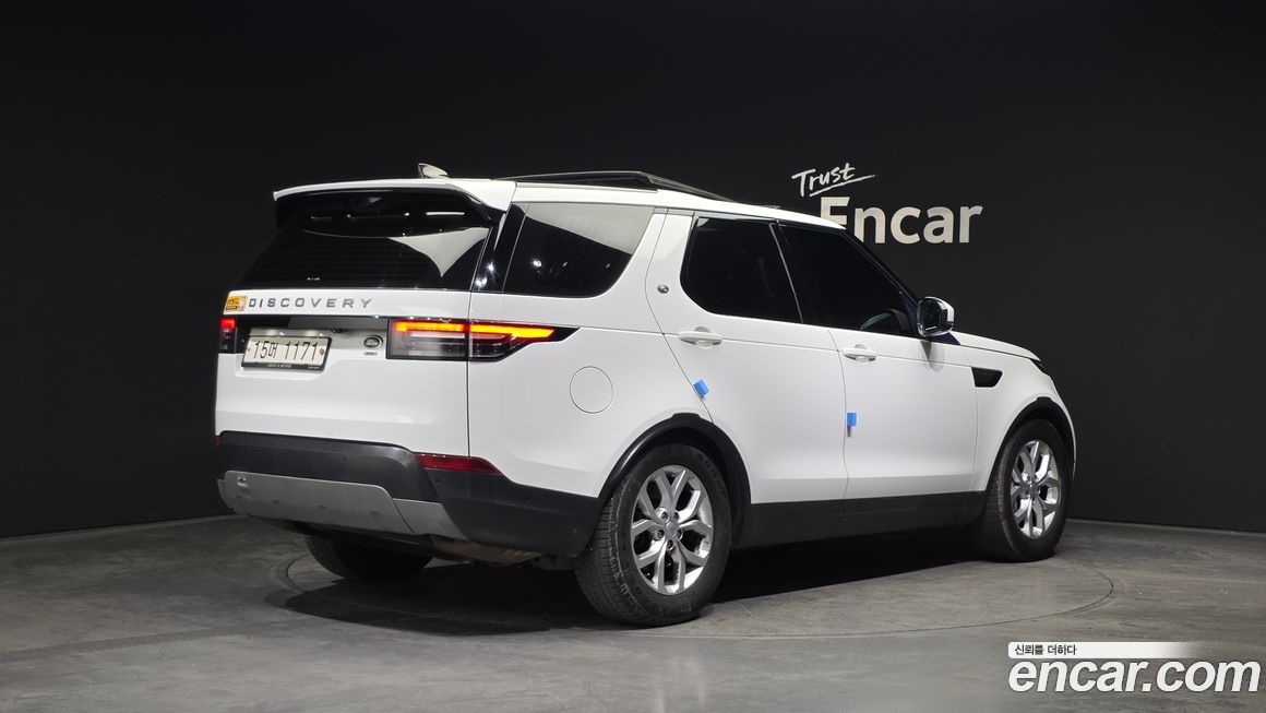 Land Rover Discovery 2019