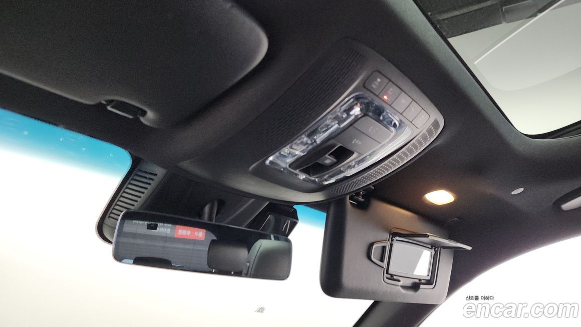 Mercedes-Benz GLB-Class 2021