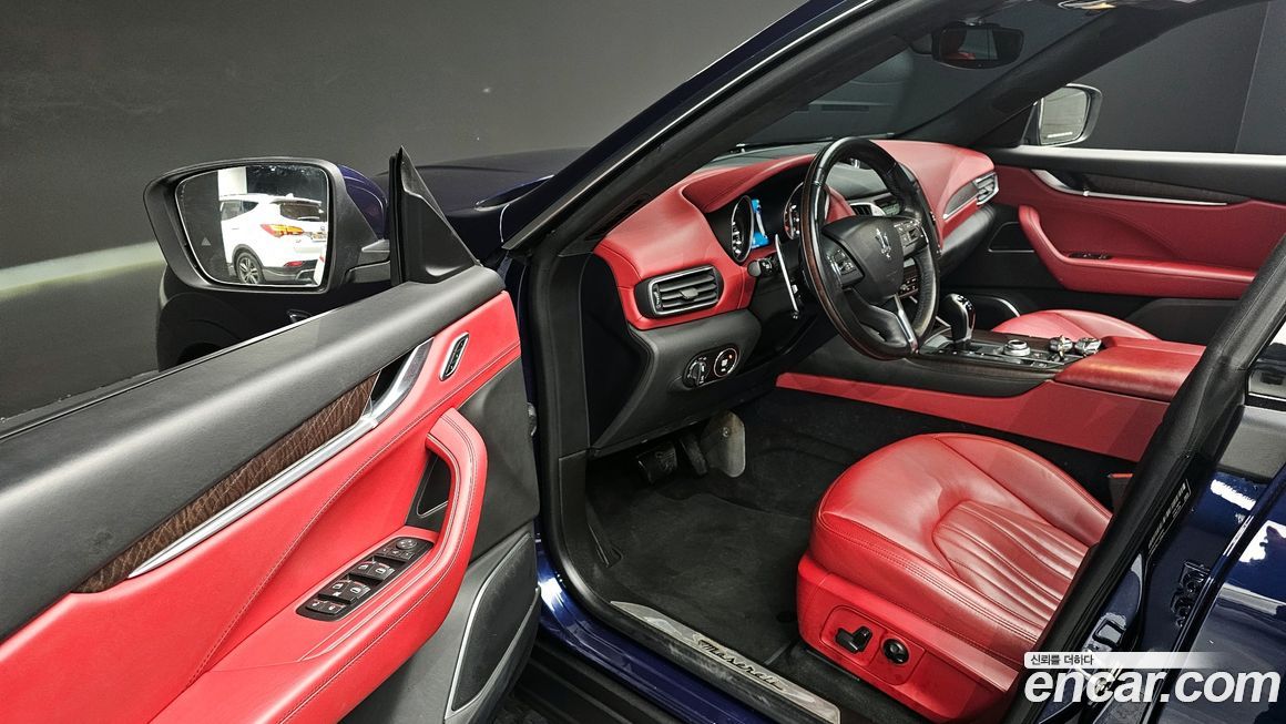 Maserati Levante 2017