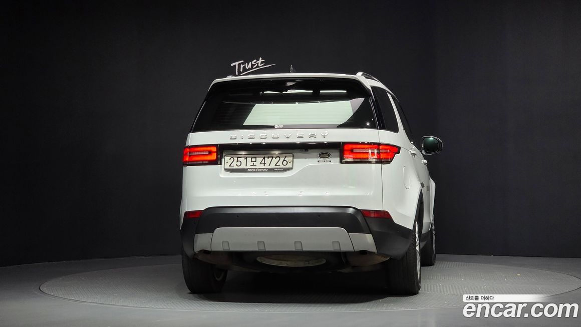 Land Rover Discovery 2019