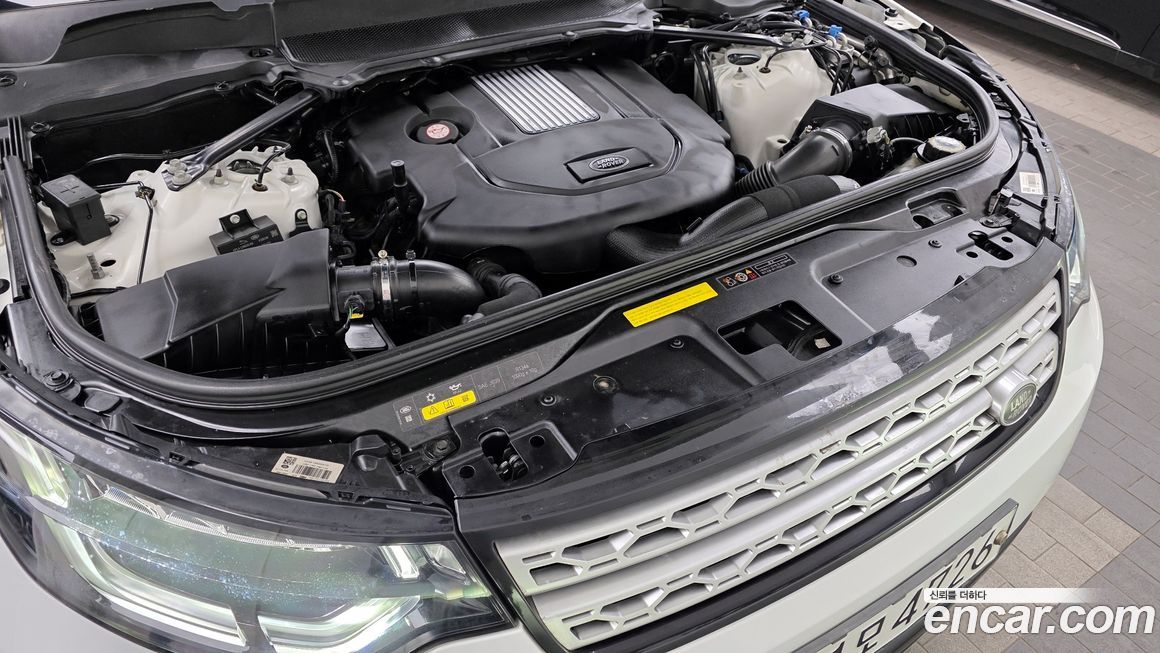 Land Rover Discovery 2019