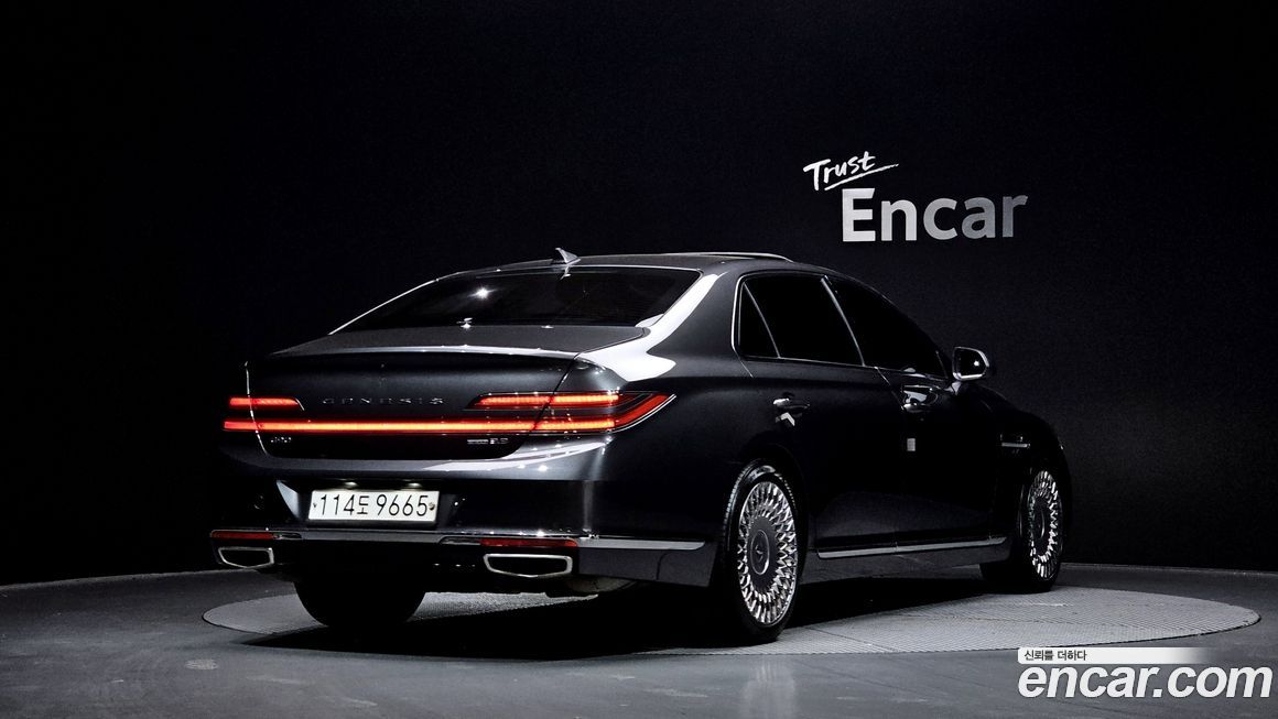 Genesis G90 2020
