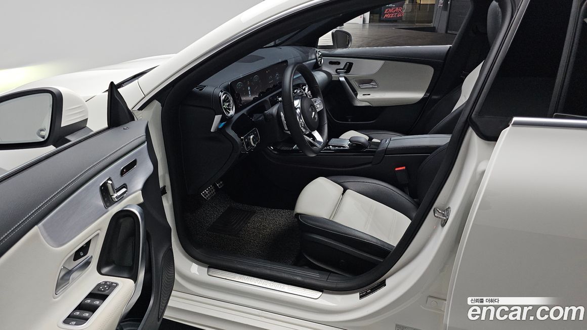 Mercedes-Benz CLA-Class 2020