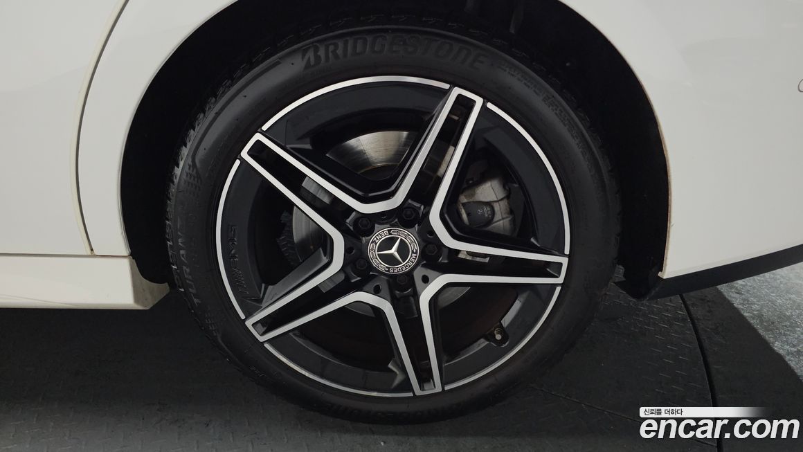 Mercedes-Benz CLA-Class 2020