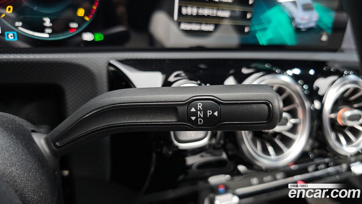 Mercedes-Benz CLA-Class 2020