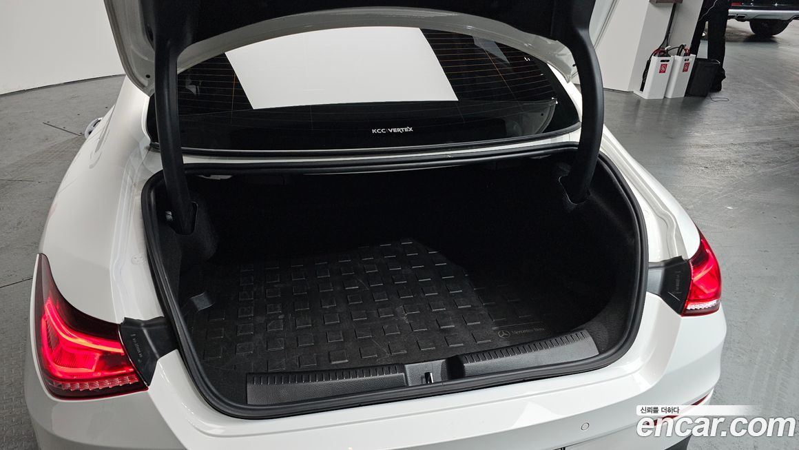 Mercedes-Benz CLA-Class 2020