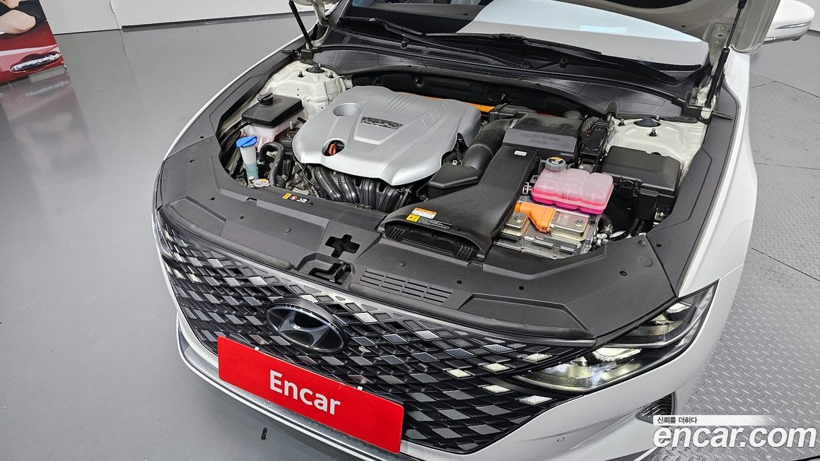 Hyundai Grandeur 2021