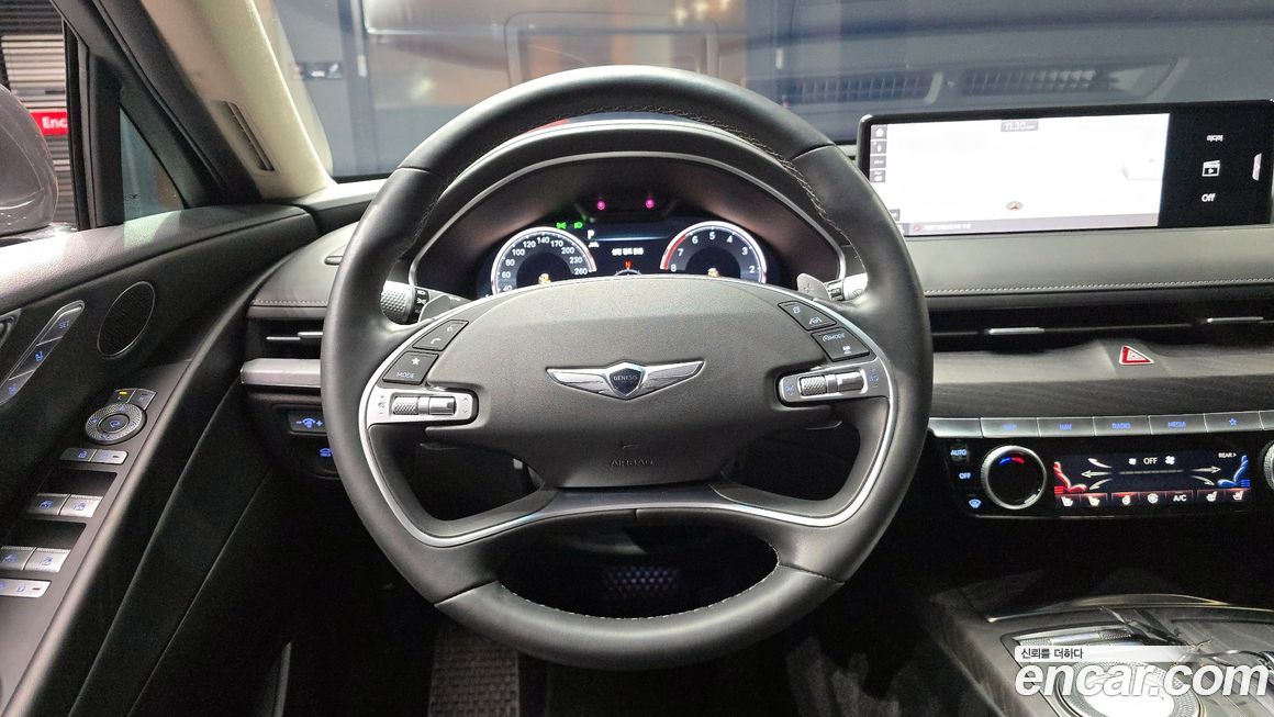 Genesis G80 2021