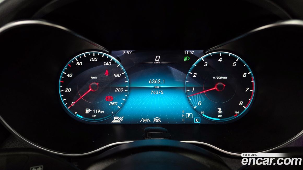 Mercedes-Benz C-Class 2021