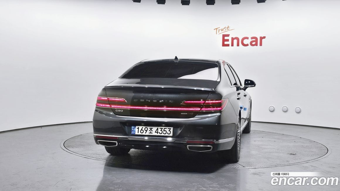 Genesis G90 2020