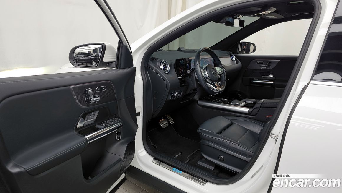 Mercedes-Benz EQA 2022