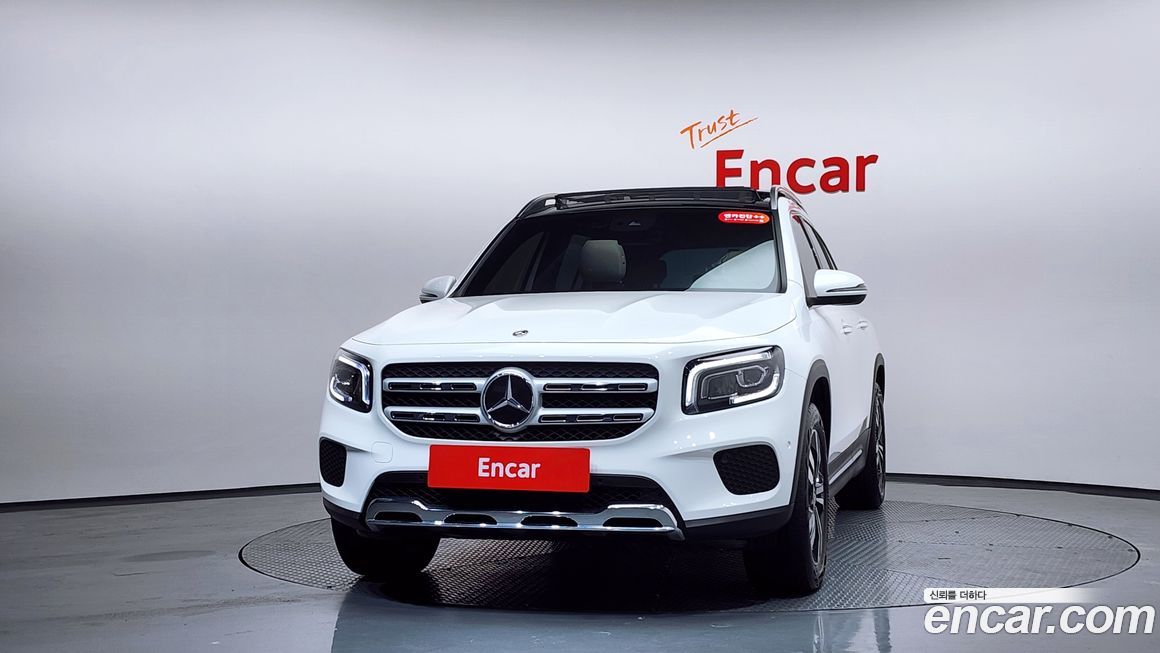 Mercedes-Benz GLB-Class 2021