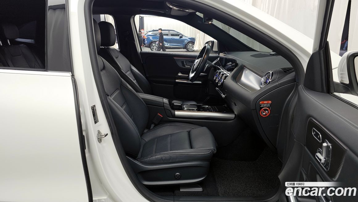 Mercedes-Benz EQA 2022