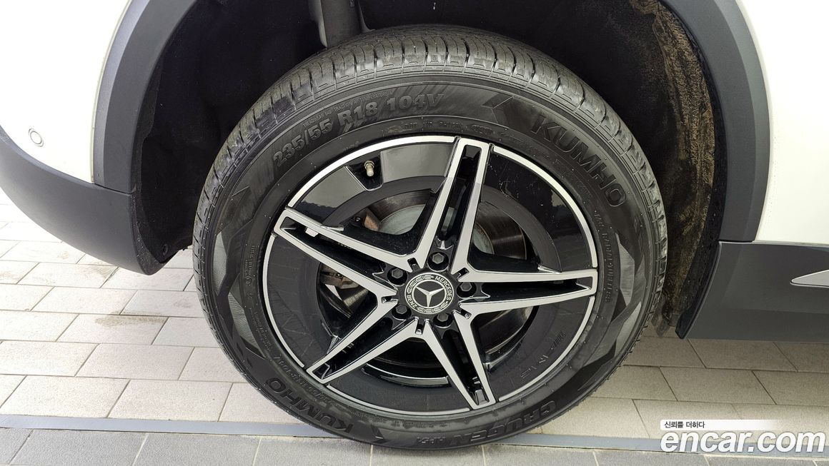 Mercedes-Benz EQA 2022