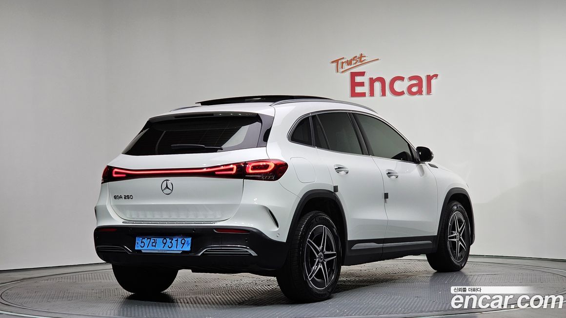 Mercedes-Benz EQA 2022