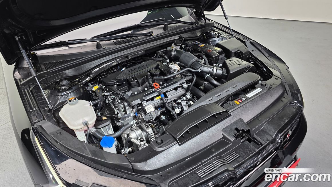 Kia K5 2025