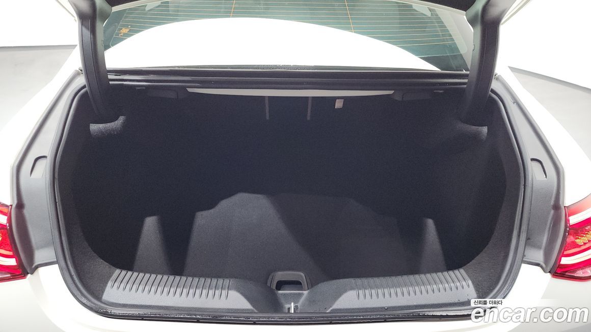 Mercedes-Benz CLS-Class 2019
