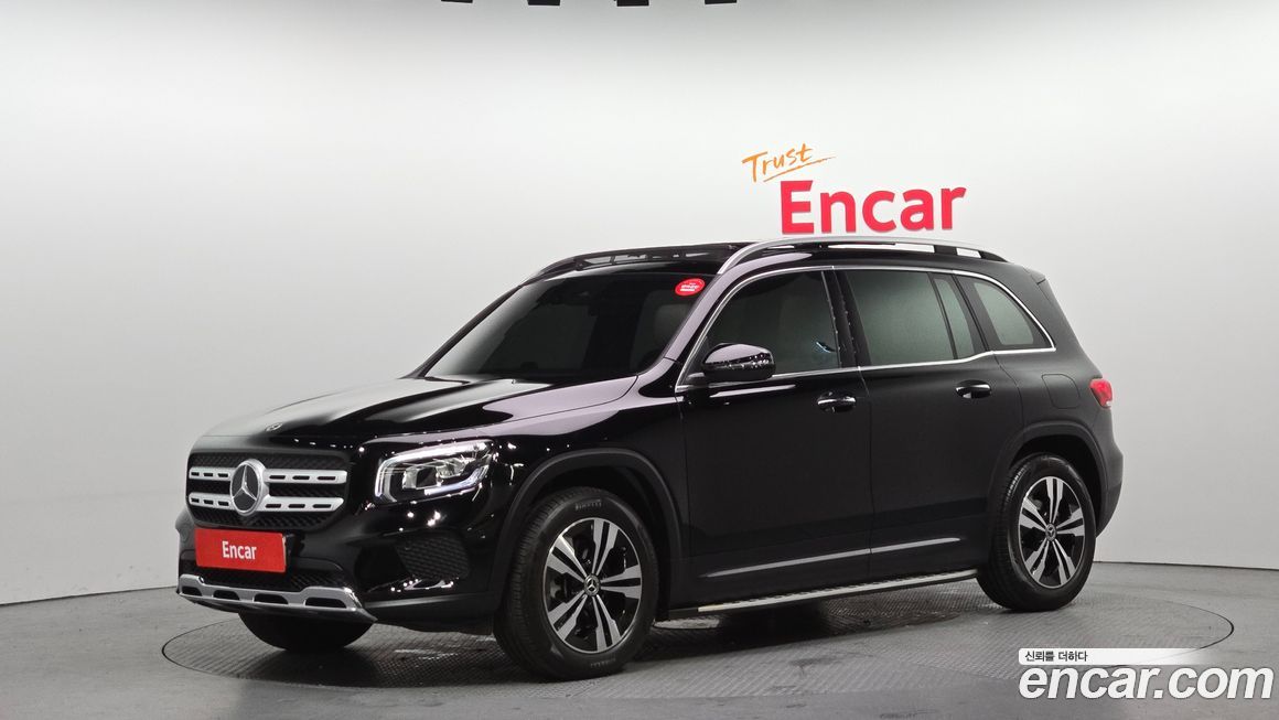 Mercedes-Benz GLB-Class 2021