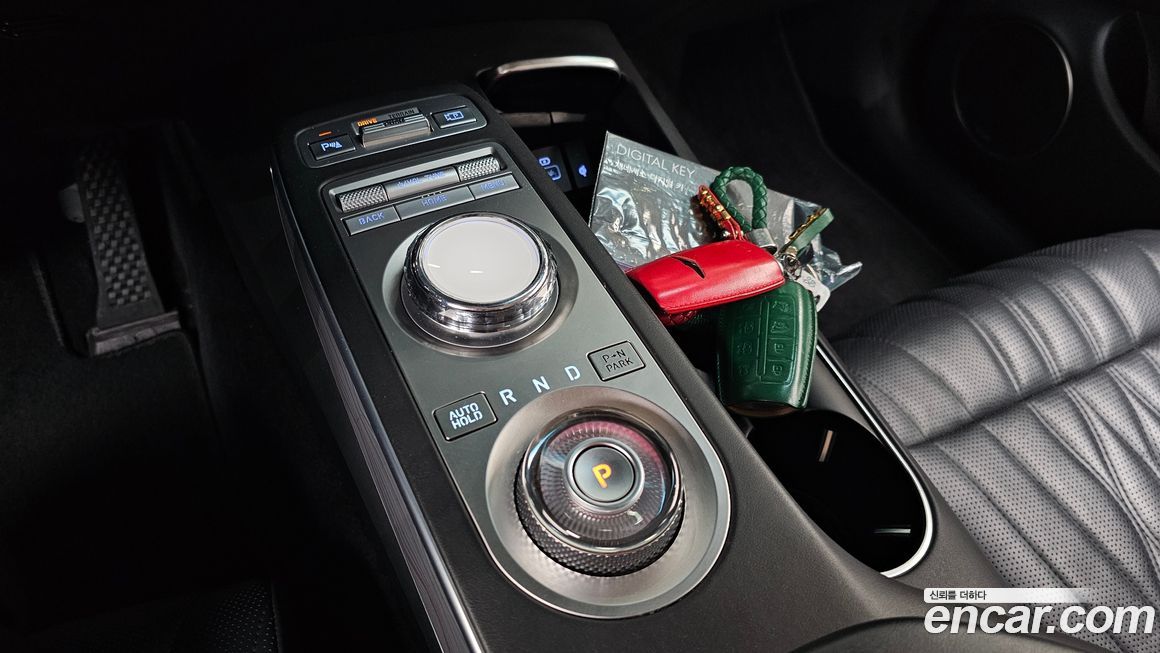 Genesis GV70 2021