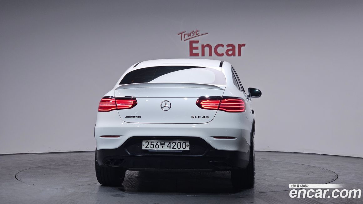 Mercedes-Benz GLC-Class 2019