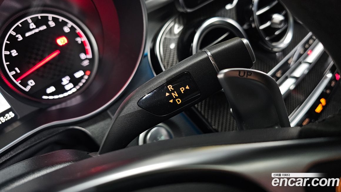 Mercedes-Benz GLC-Class 2019